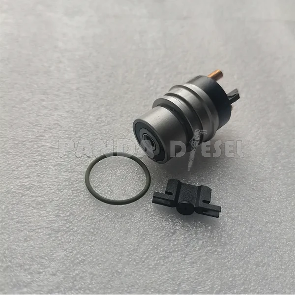 Дизельный электромагнитный клапан форсунки Common Rail F 00R J02 703