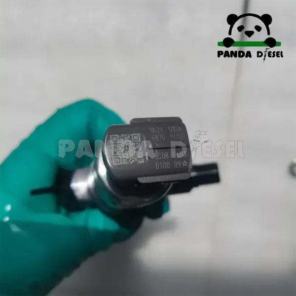 295050 0180 295050 0181 23670 0l090 23670 09350 дизельная топливная форсунка