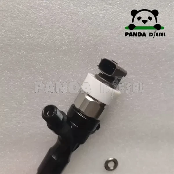 топливная форсунка Common Rail 23670 30050 095000 5881 095000 5880 095000 5660 23670 39095