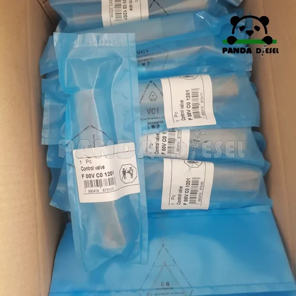Топливная форсунка системы Common Rail, узел управляющего клапана F00VC45200  F00VC01205