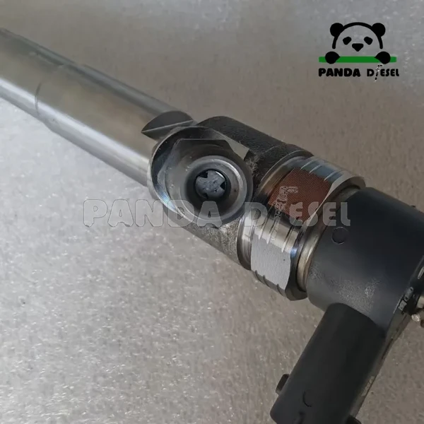 Форсунка Common Rail для GAZ Gazelle Sobol 2.8 TD ISF2.8 0445110376 0445110594 0445110808 5258744 заводская