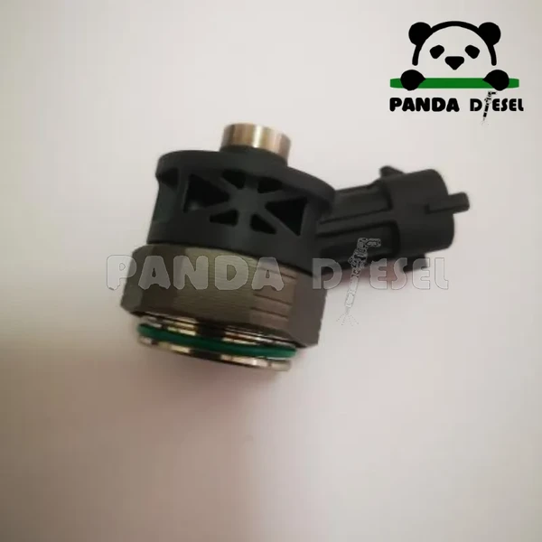 Электромагнитный клапан f00vc30404 для топливной форсунки Common Rail дизельных двигателей Bosch  0445110532 0445110857 0445110955 0445111007 оптом.