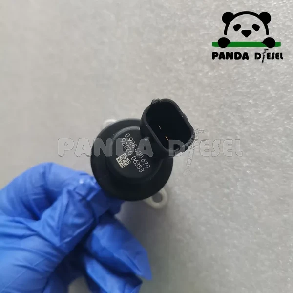 Электромагнитный клапан регулятора давления топлива 0928400670 для топливного насоса Common Rail дизельных двигателей Volvo Penta Renault 0440030001 21714265, производитель.
